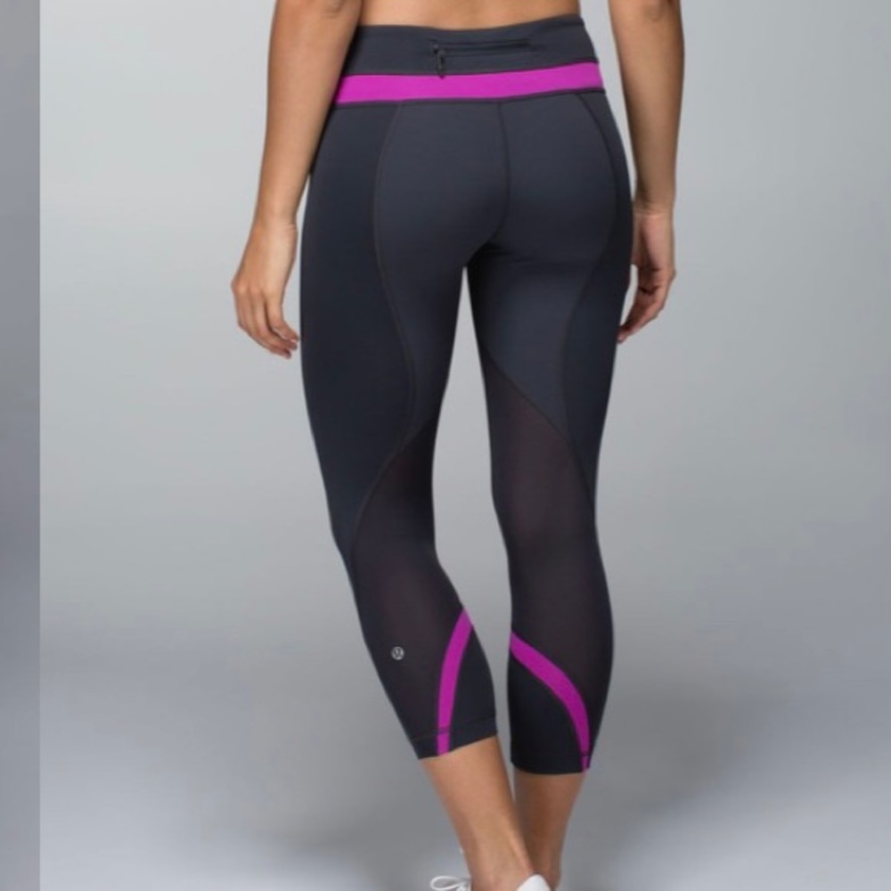 Lululemon Run: Inspire Crop II - Deep Coal/Ultraviolet - Size 6